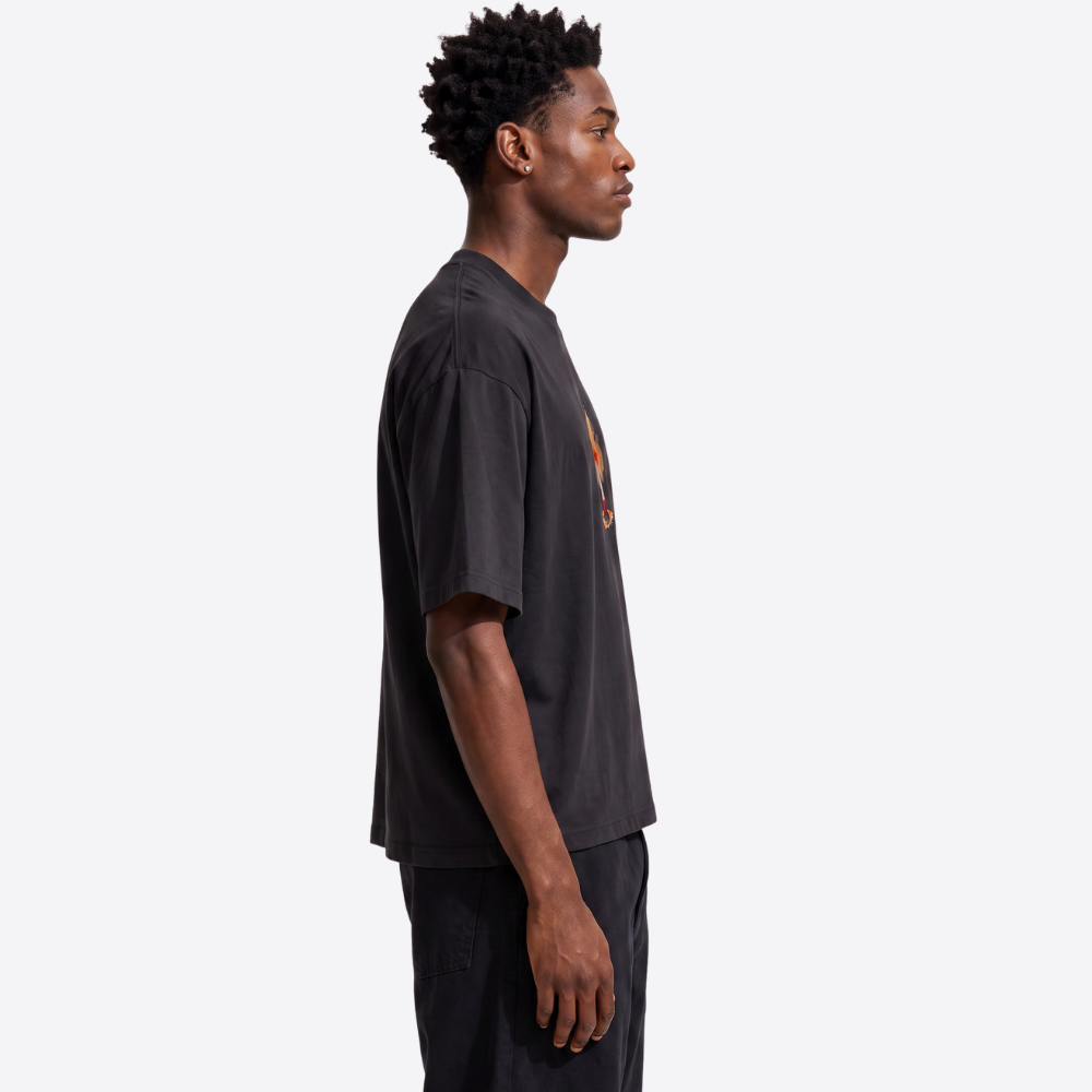 cigarette boxy tee – black – side